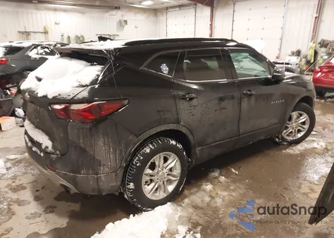 2021 Chevrolet Blazer Fwd 2Lt from USA, damaged, VIN 3GNKBCRS2MS566952